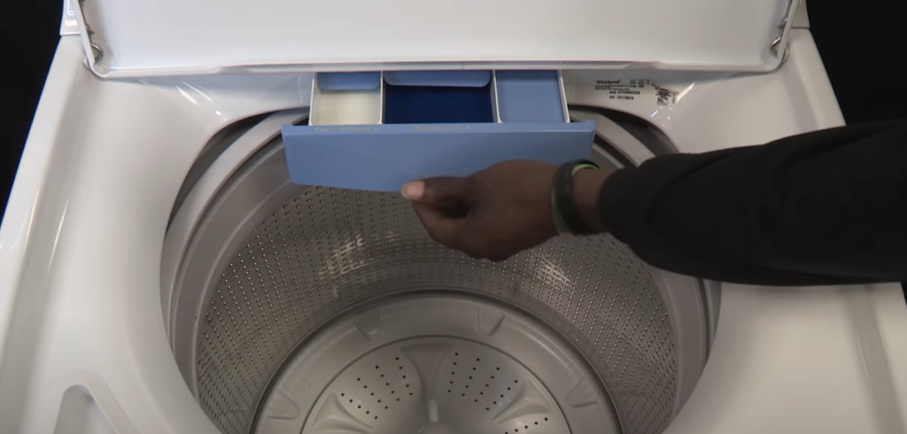 How to Clean a Top Loader Washing Machine? Cleaning the Dispensers